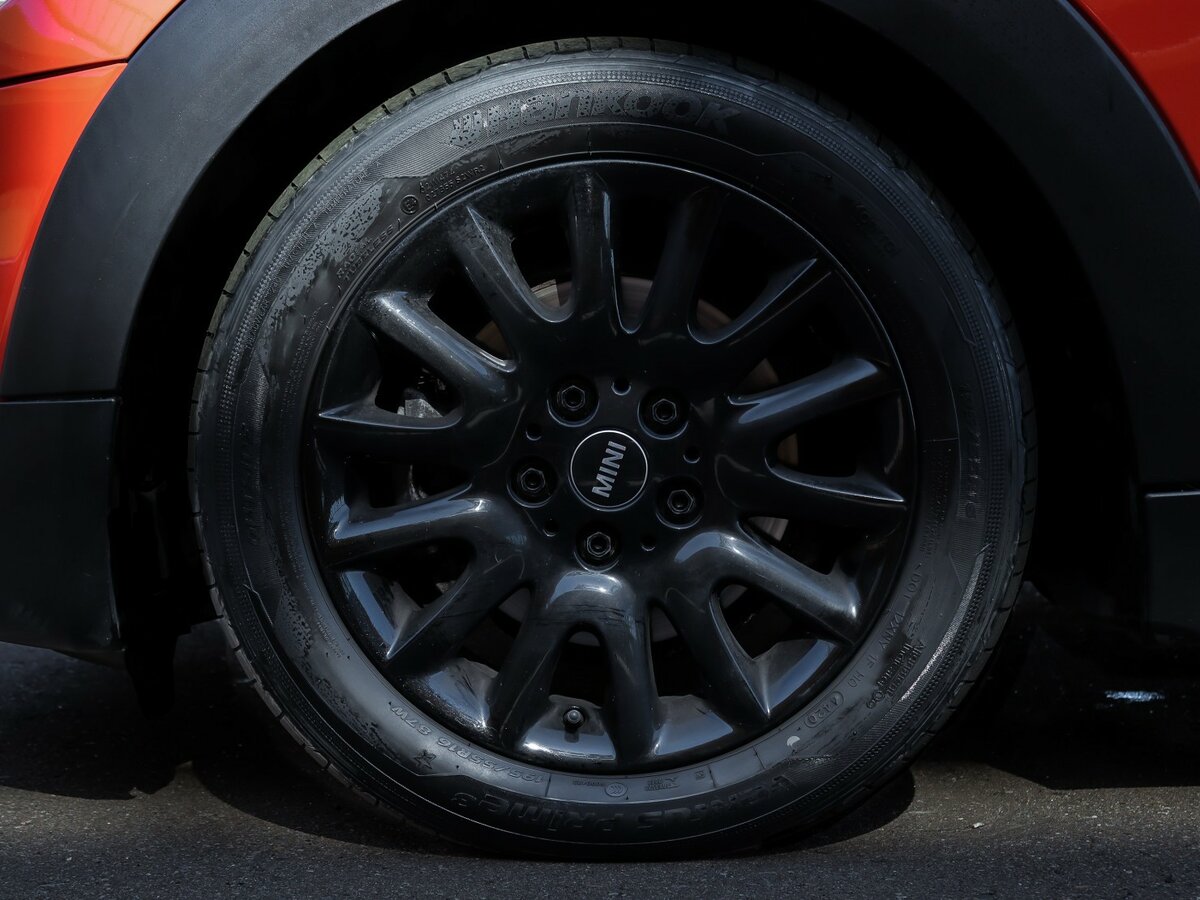 Mini Hatch 2021