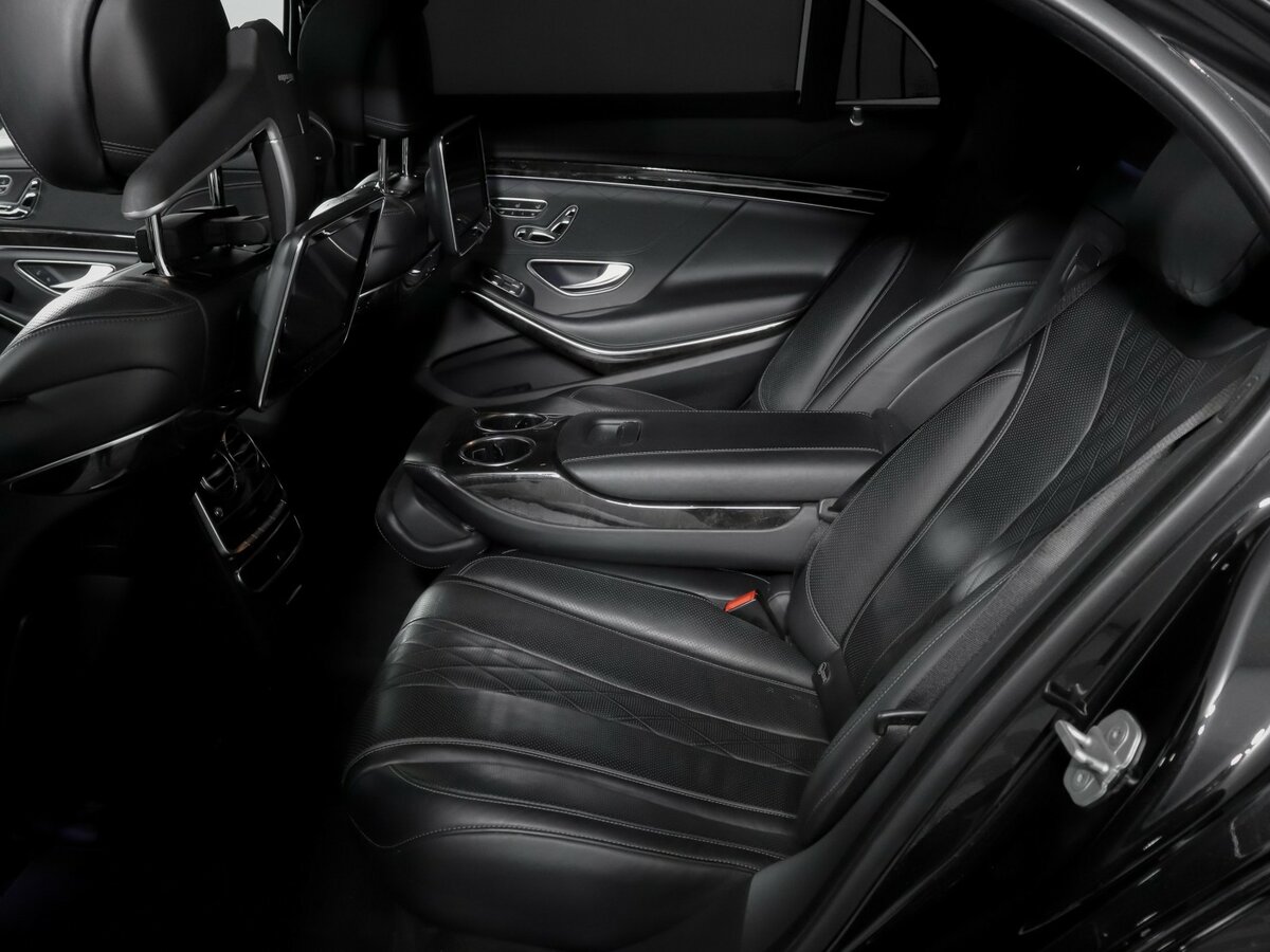 Mercedes-Benz S-Класс 2015