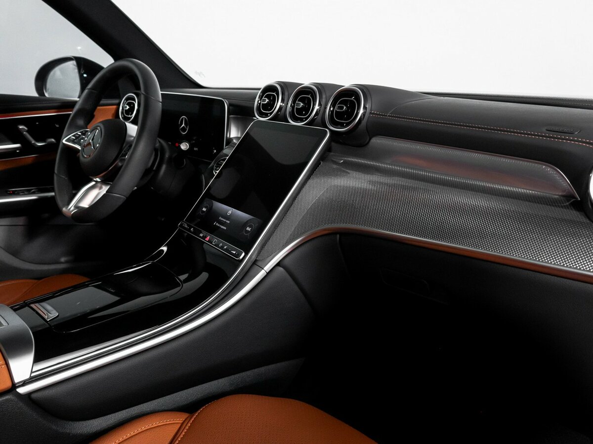 Mercedes-Benz GLC 2023
