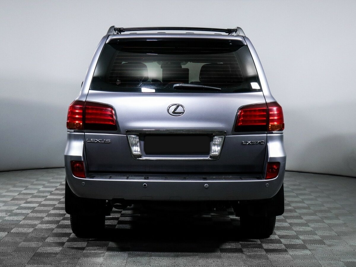 Lexus LX