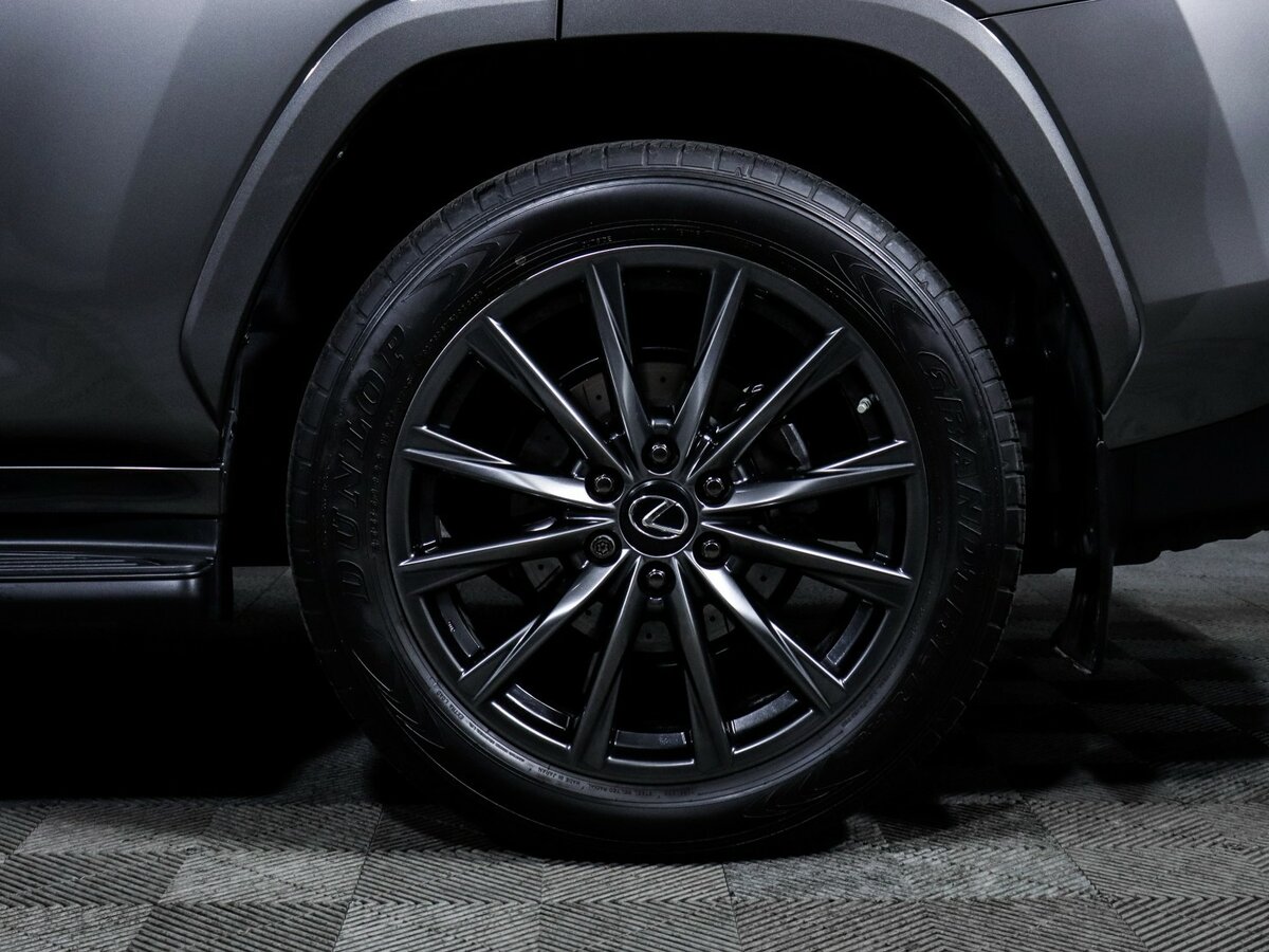 Lexus LX 2023