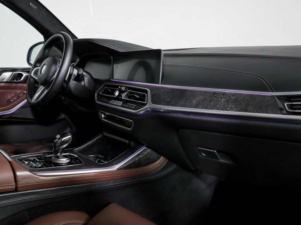 BMW X7 2020