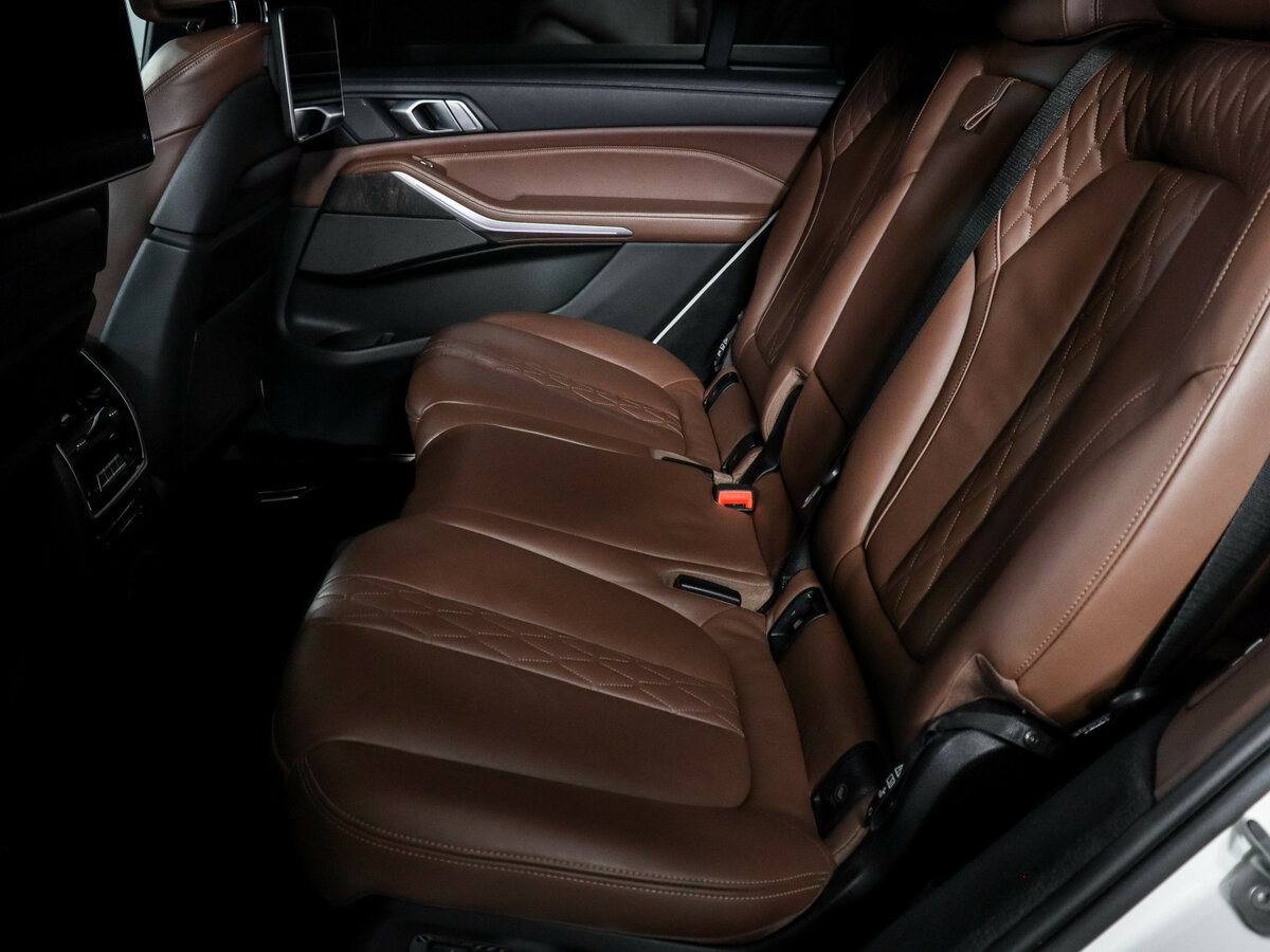 BMW X7 2020