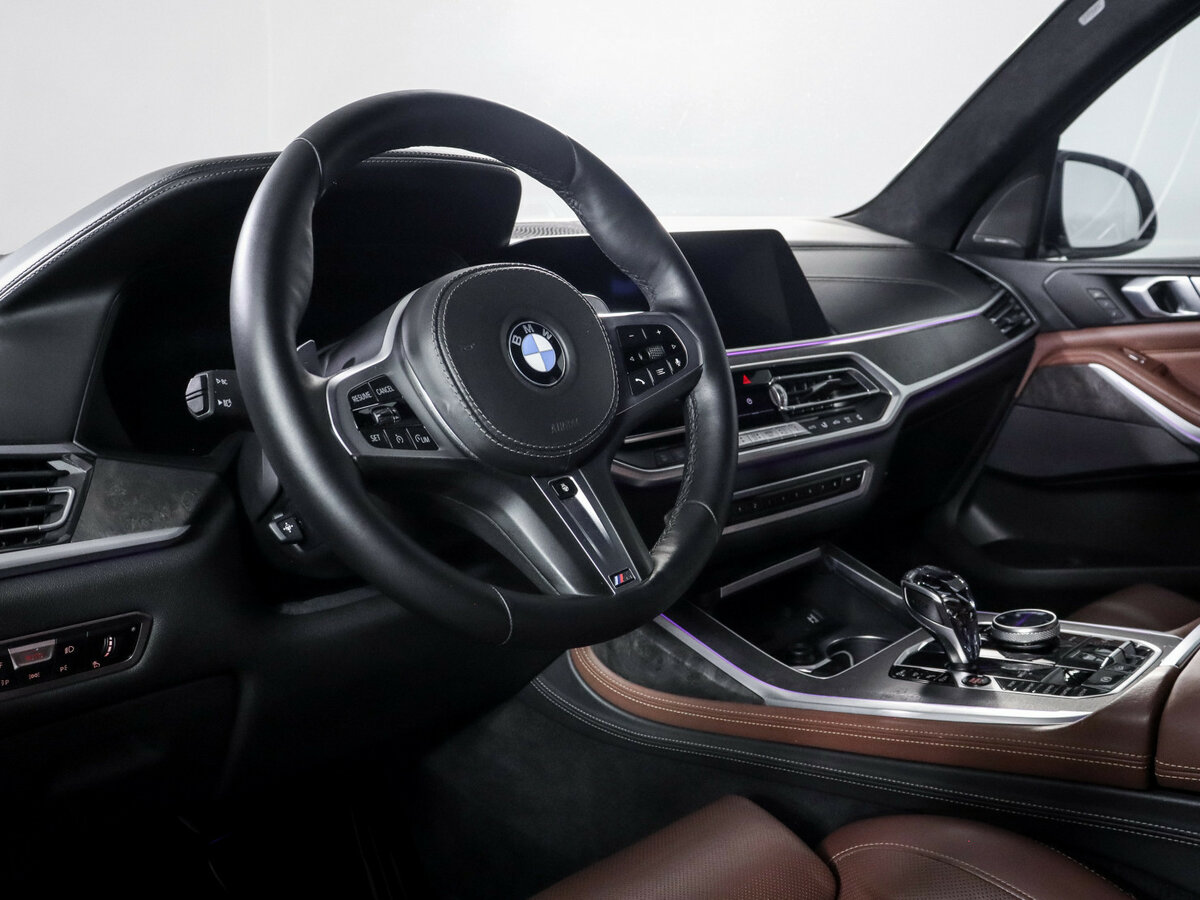 BMW X7 2020