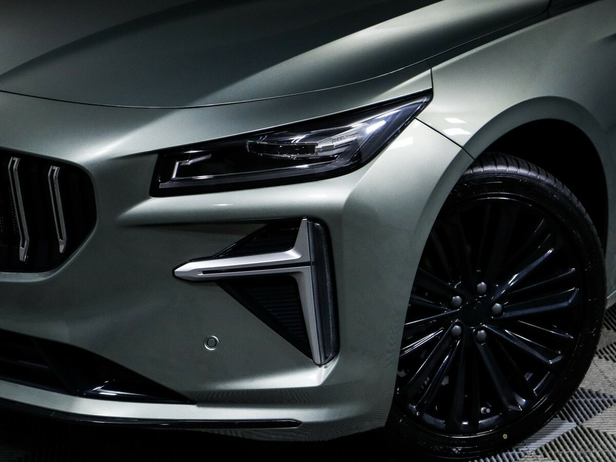 Geely Preface 2024