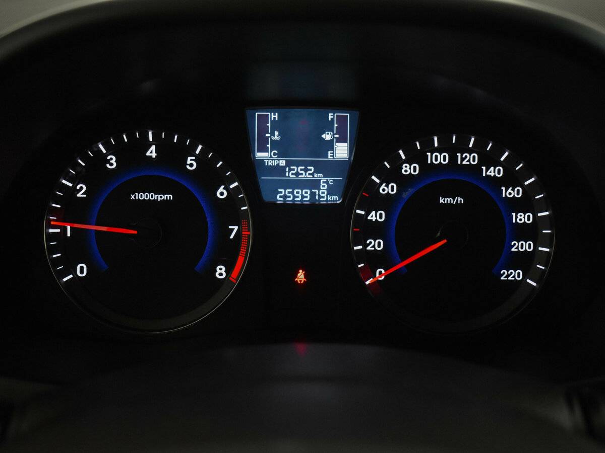 Hyundai Solaris 2016