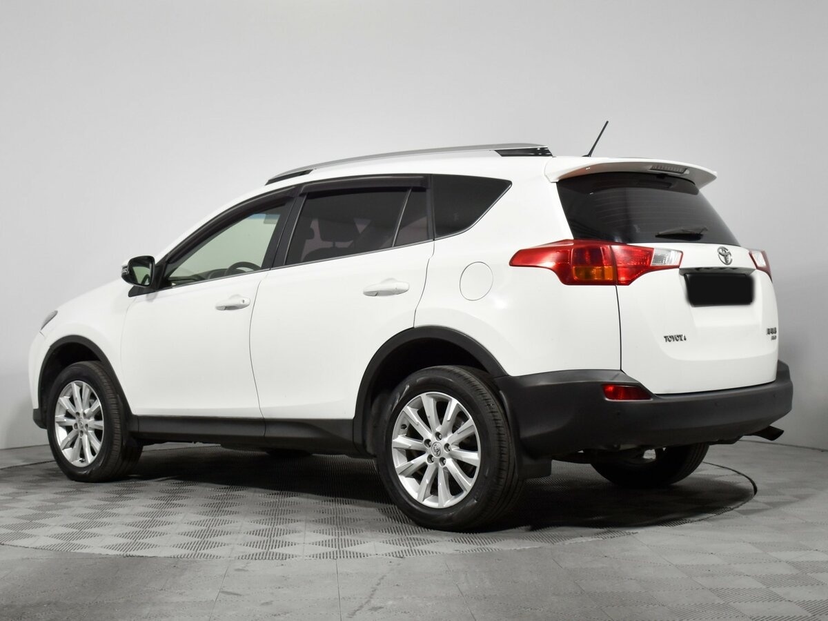 Toyota RAV4 2015
