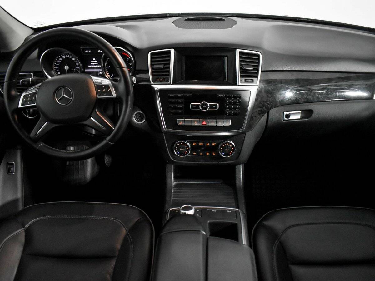 Mercedes-Benz M-Класс 2013