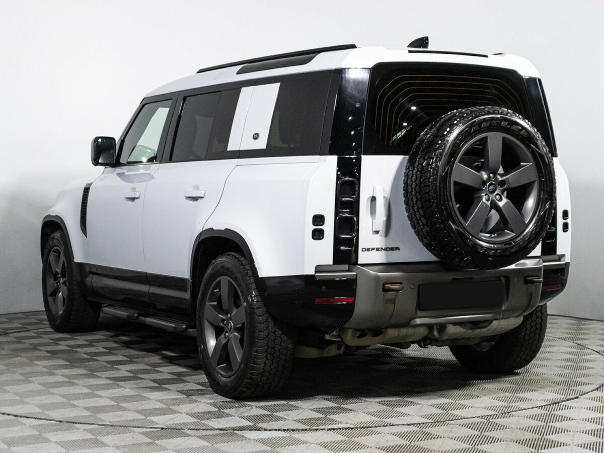 Land Rover Defender