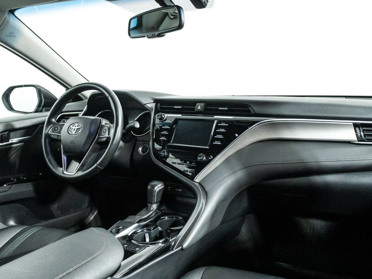 Toyota Camry 2018