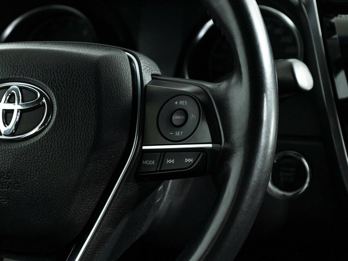 Toyota Camry 2018