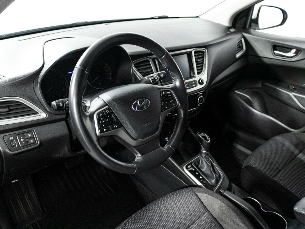 Hyundai Solaris 2019
