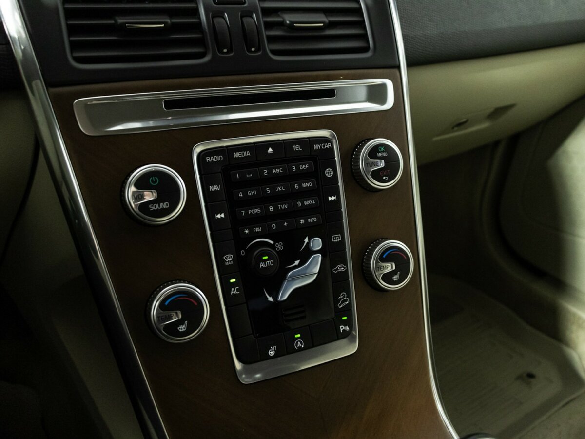 Volvo XC60 2016
