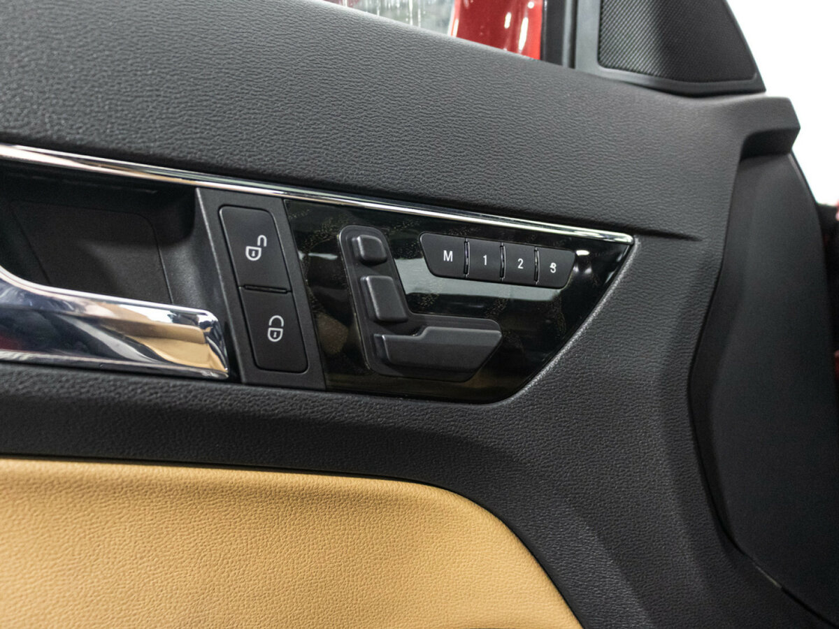 Mercedes-Benz E-Класс 2009