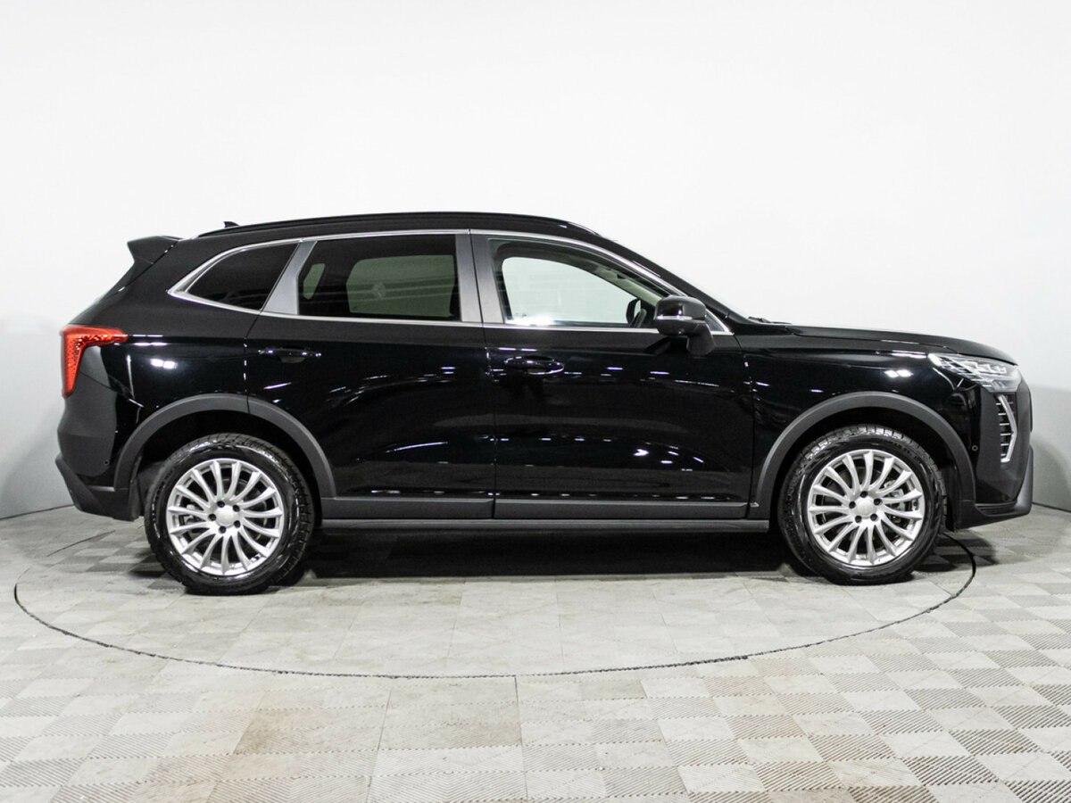 Haval Jolion
