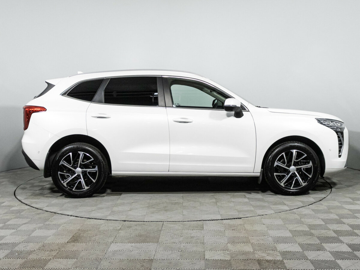 Haval Jolion