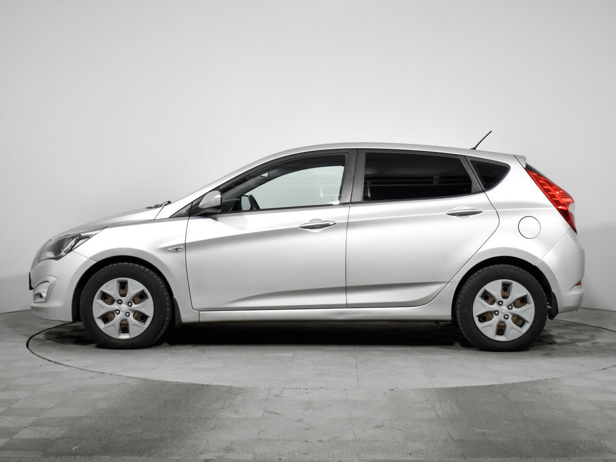 Hyundai Solaris 2015