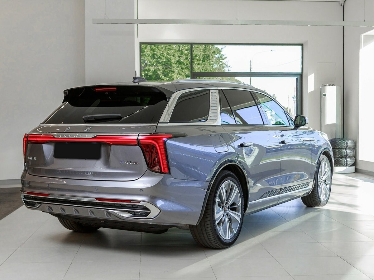 Hongqi E-HS9