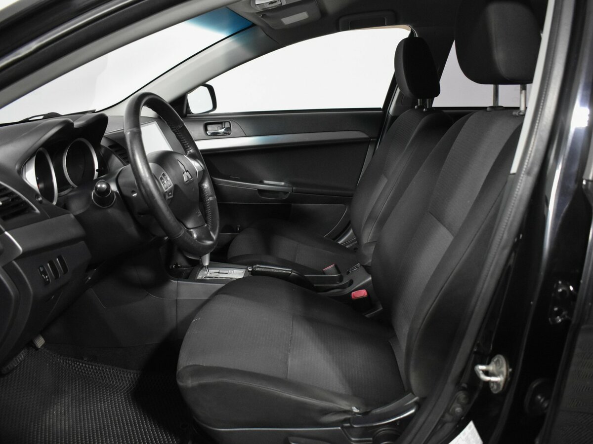Mitsubishi Lancer 2011