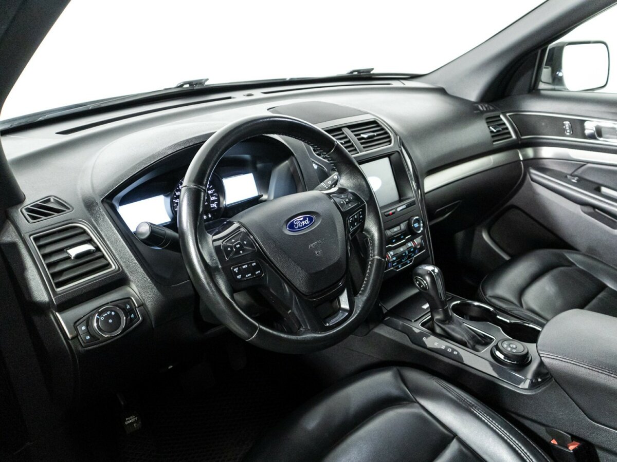Ford Explorer 2019
