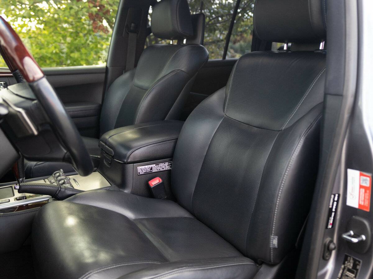 Lexus LX 2014