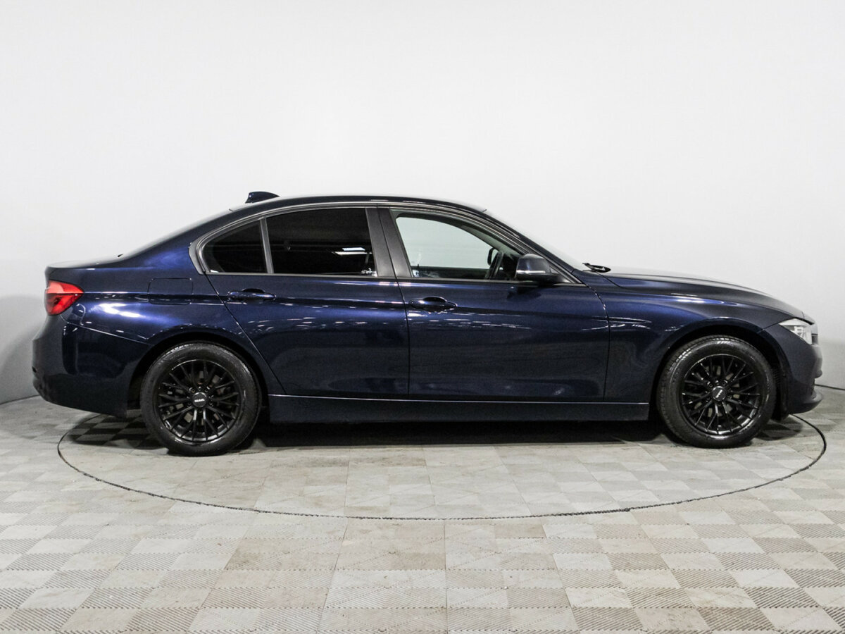BMW 3 серии 2017