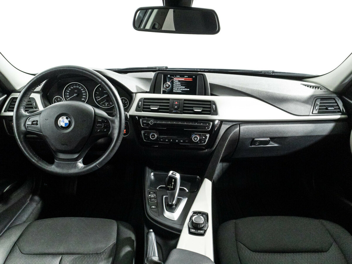 BMW 3 серии 2017