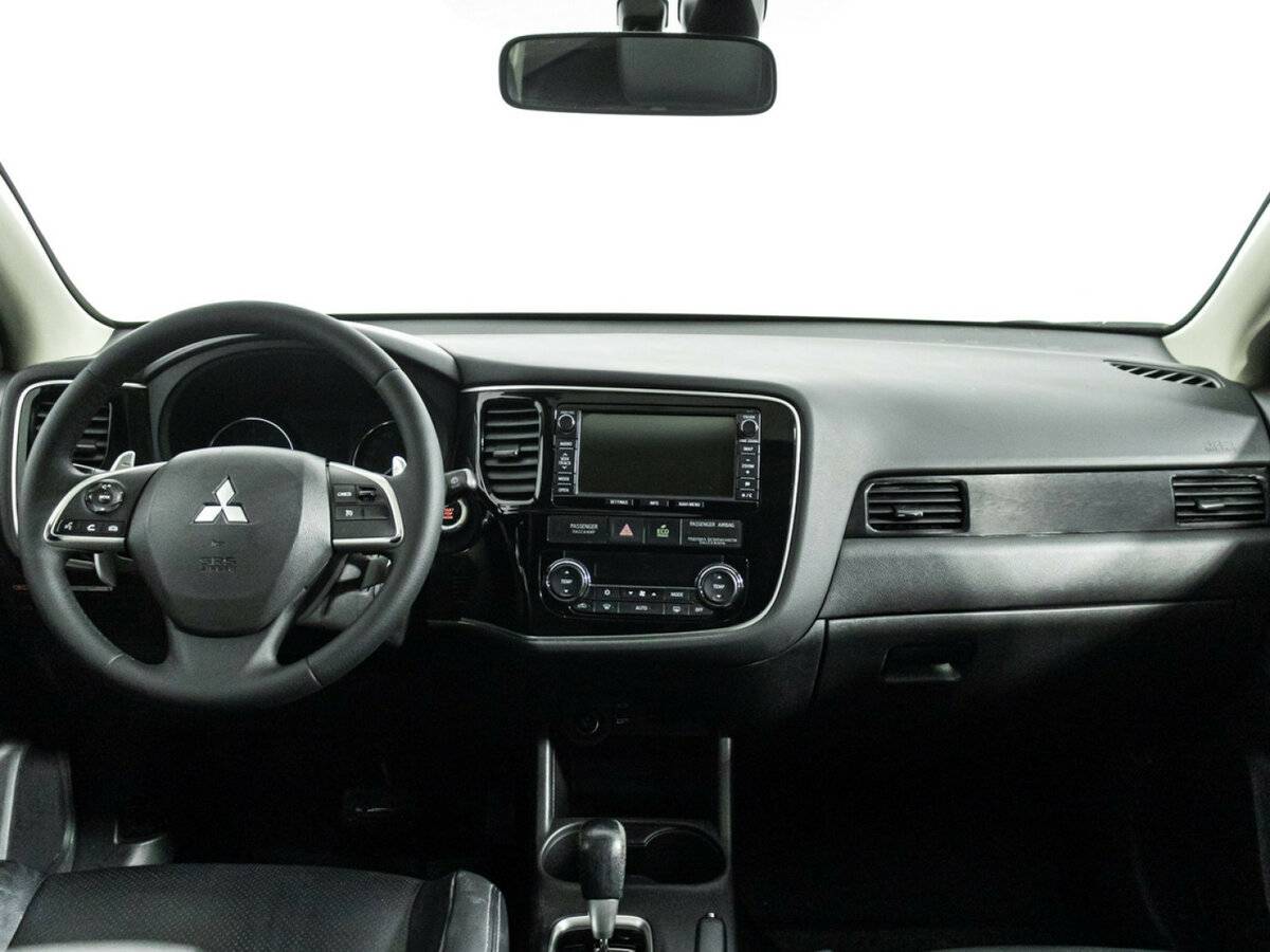 Mitsubishi Outlander 2014