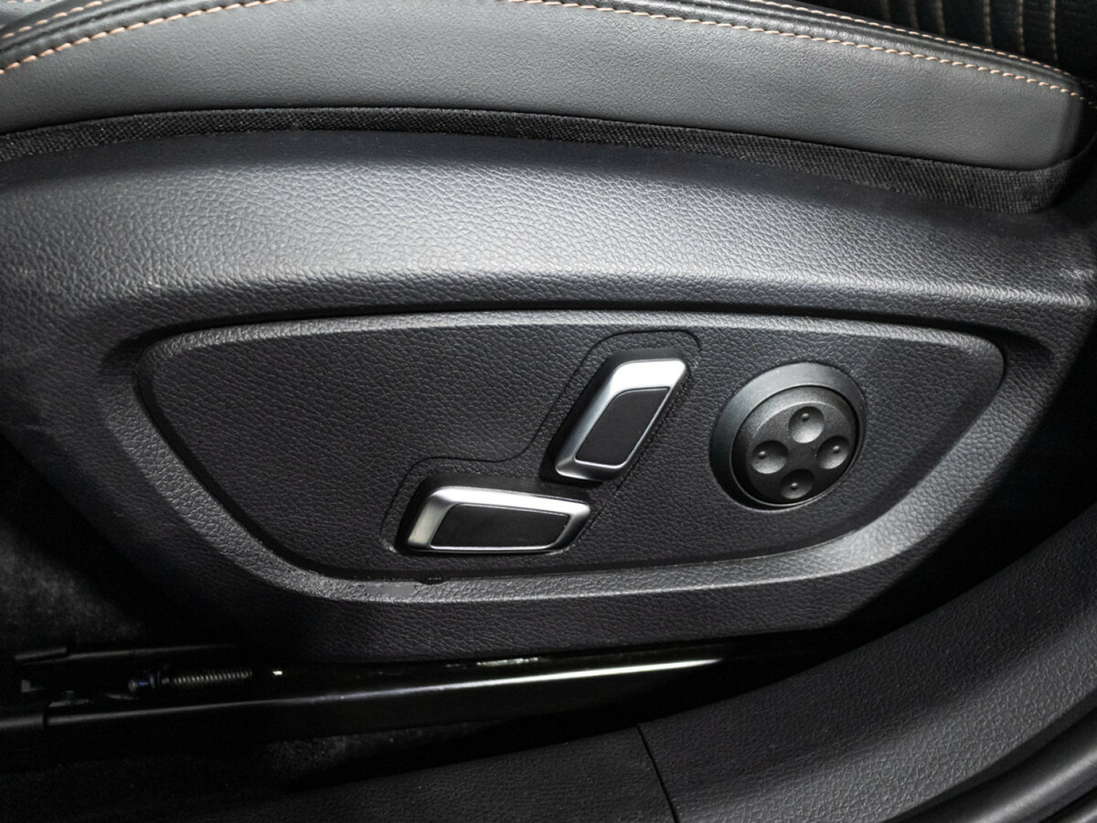 Geely Preface 2024