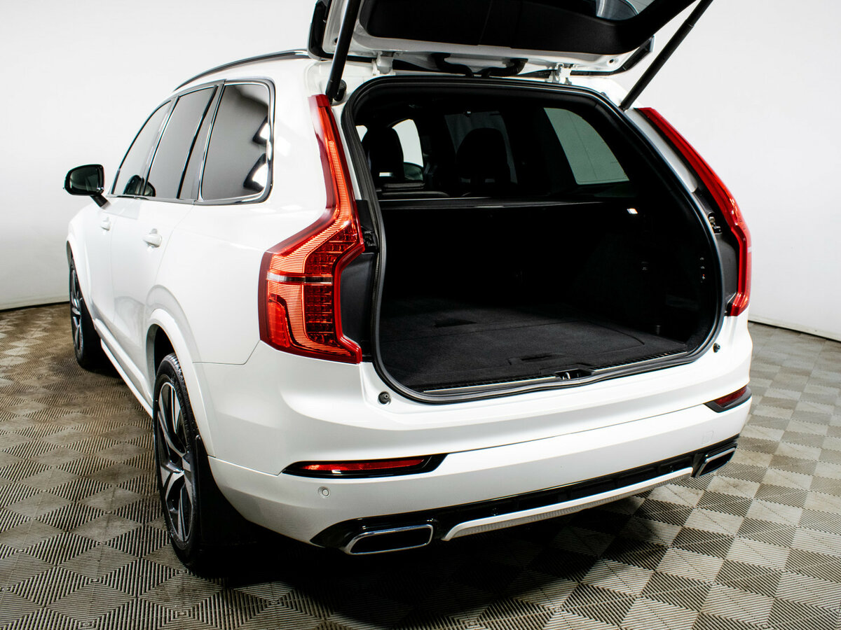 Volvo XC90 2019