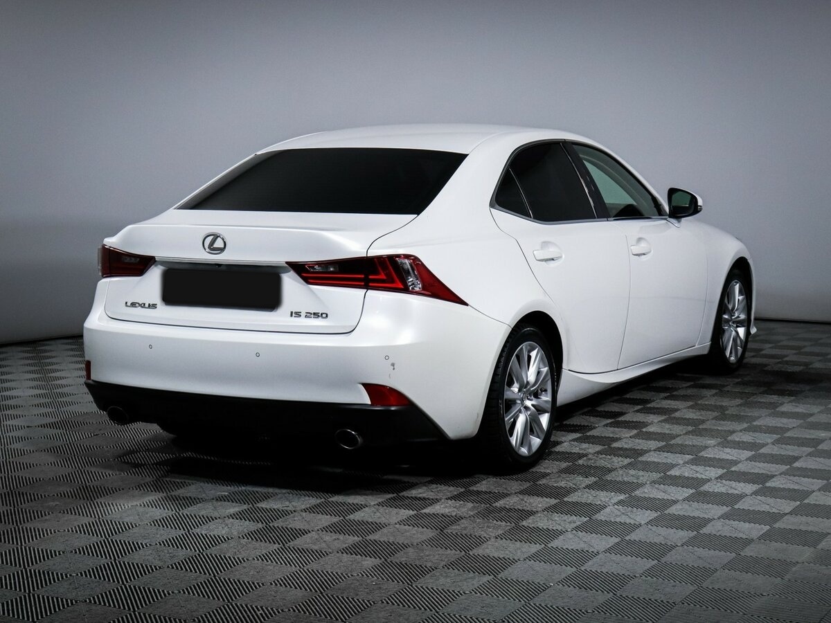Lexus IS 2013