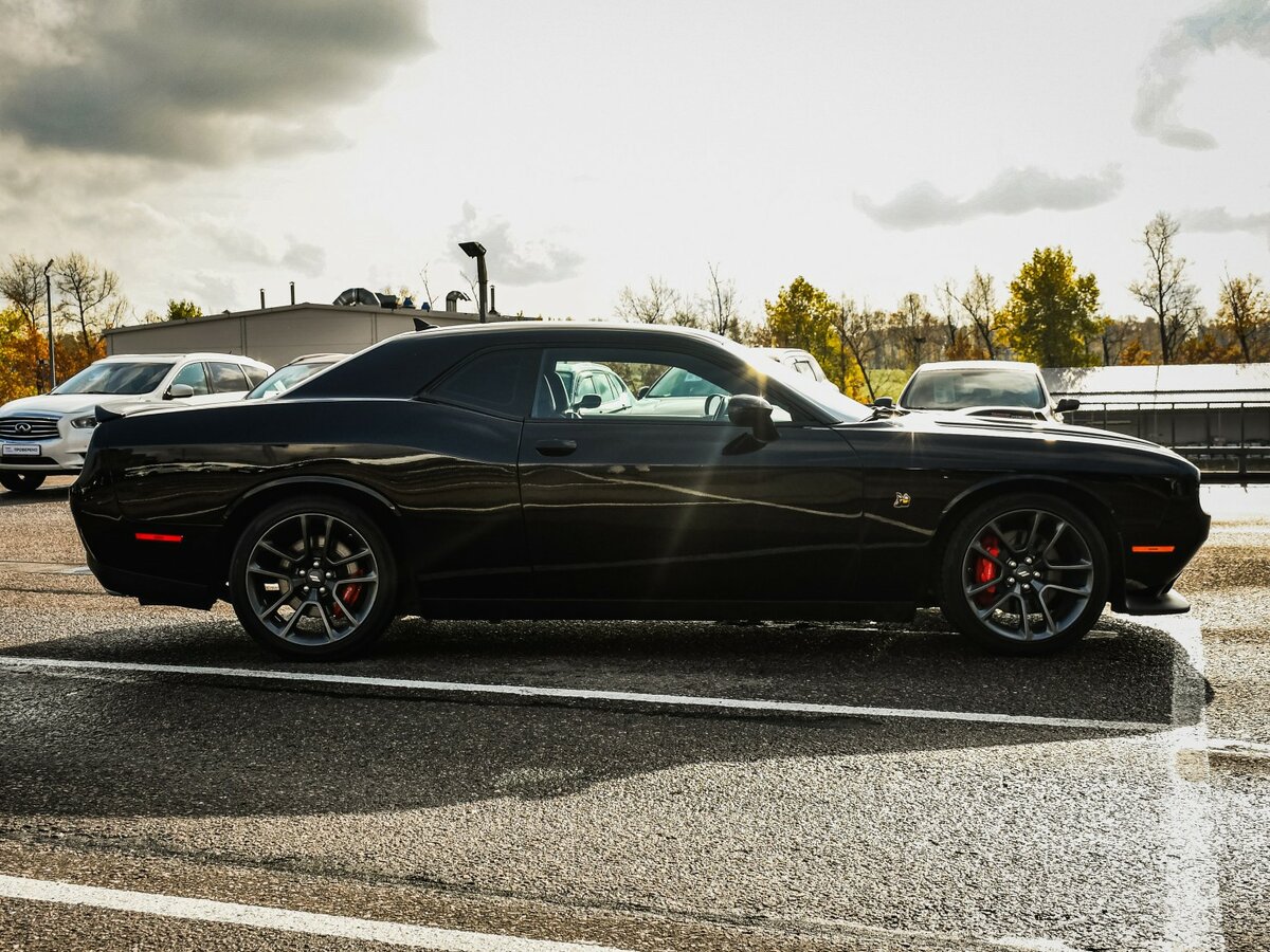 Dodge Challenger