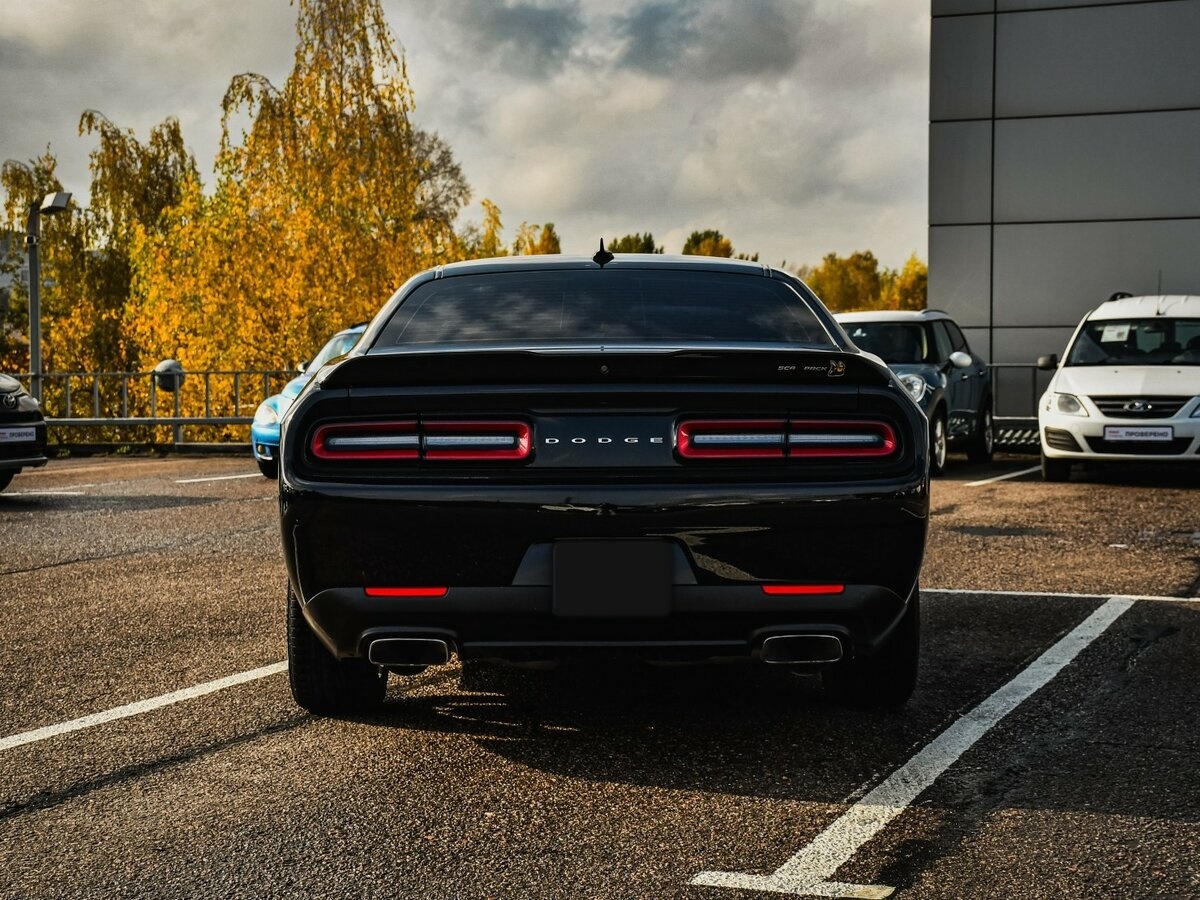 Dodge Challenger