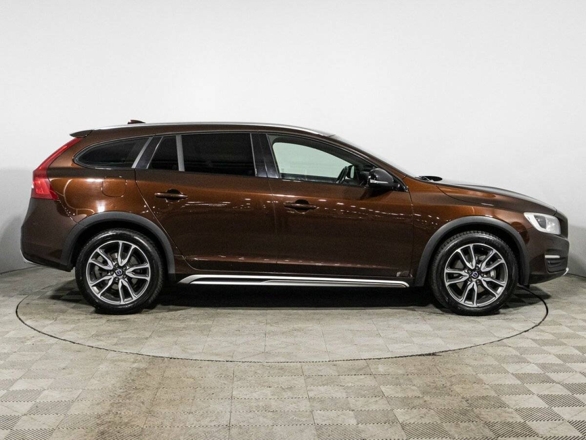 Volvo V60 Cross Country