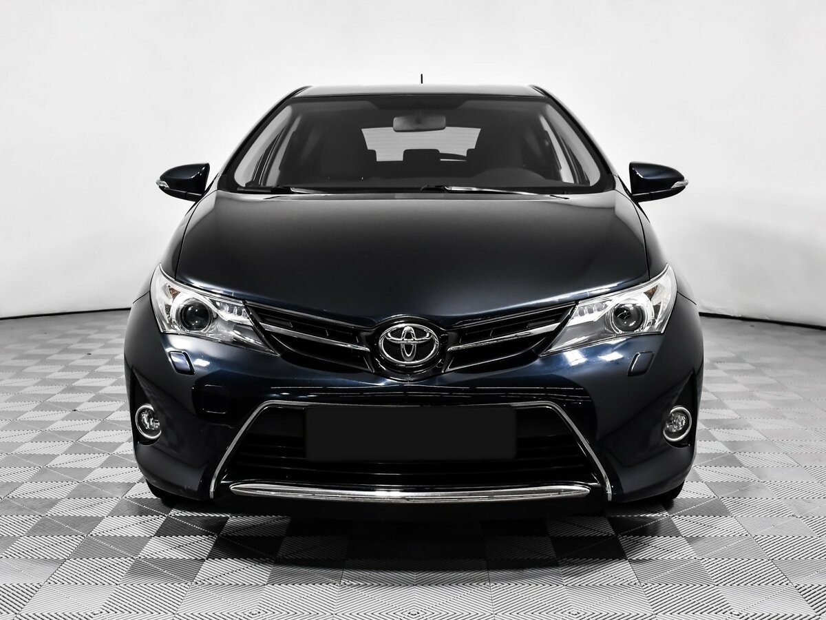 Toyota Auris 2014