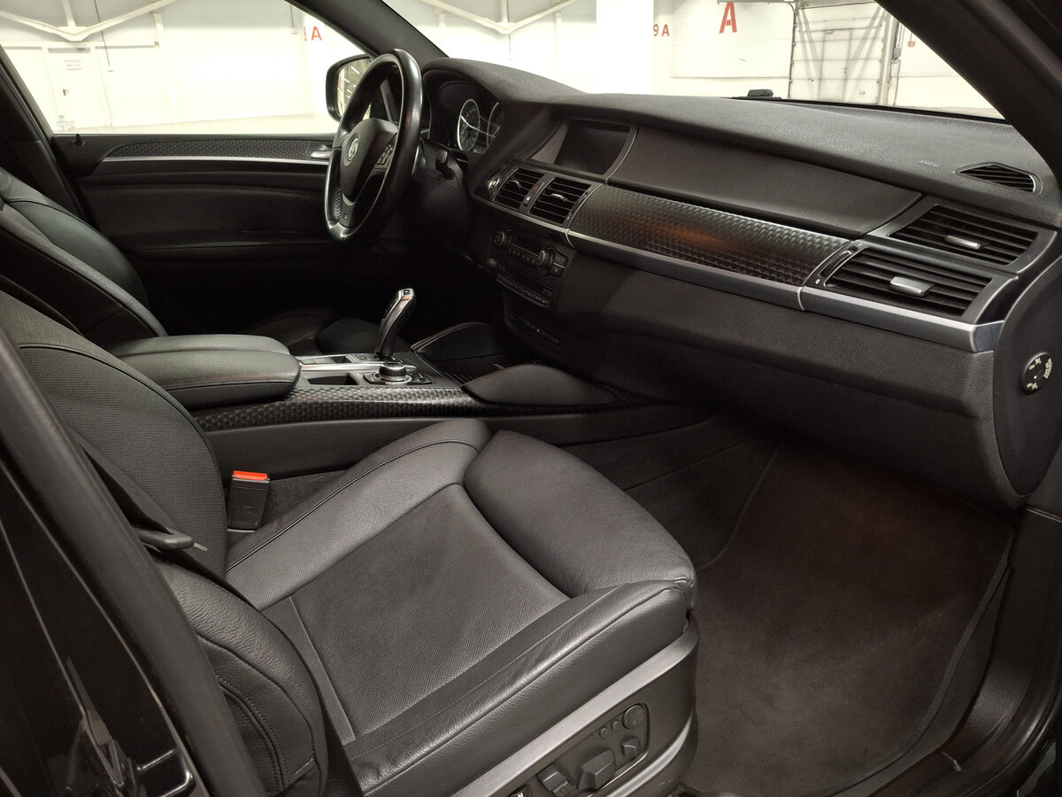 BMW X6 2012