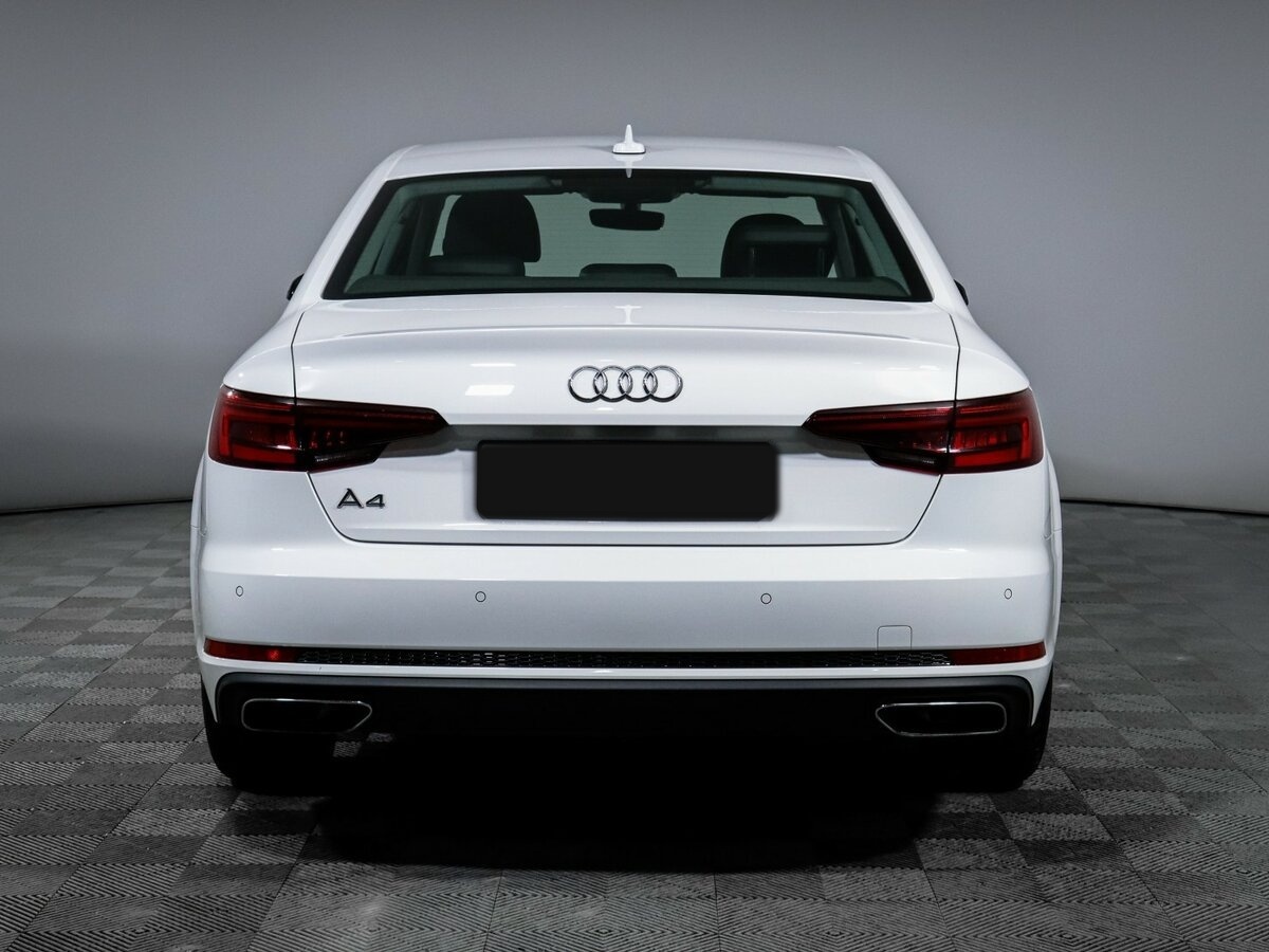Audi A4 2019