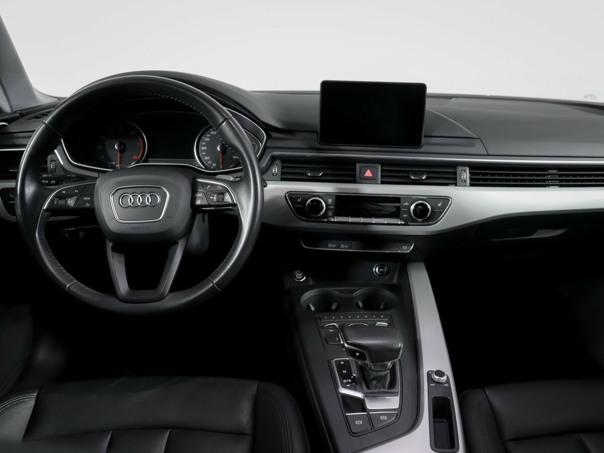 Audi A4 2019