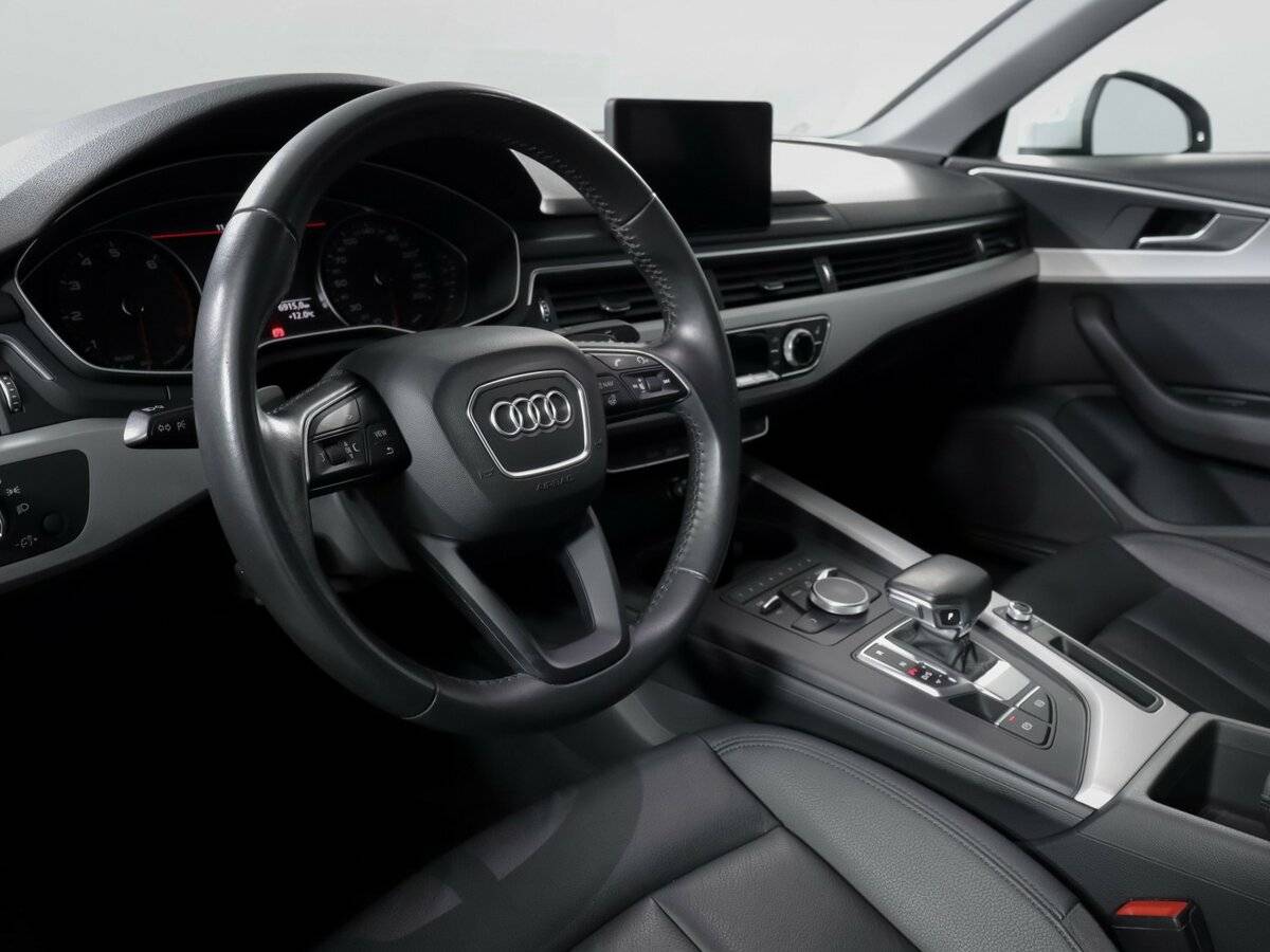 Audi A4 2019