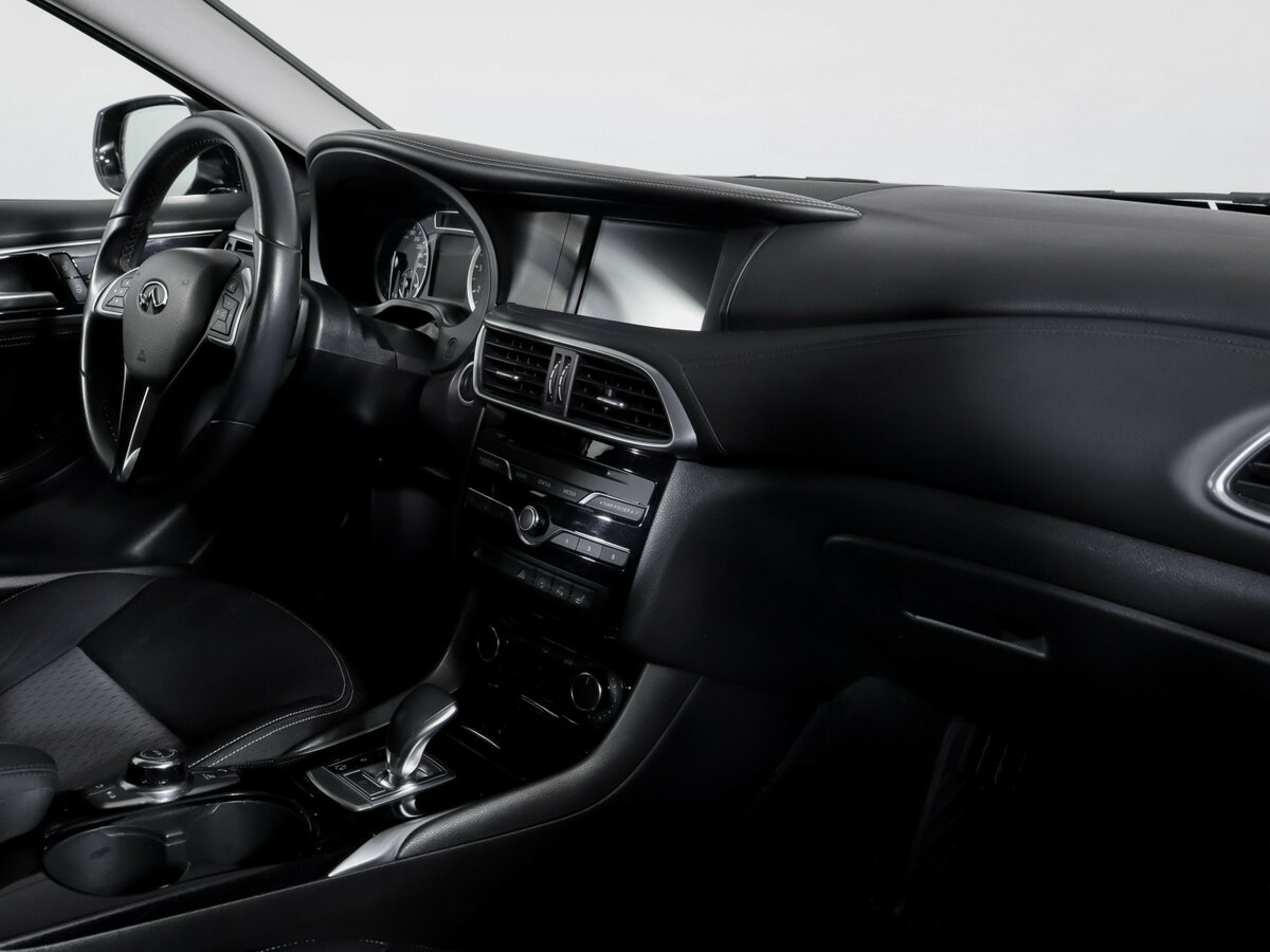 Infiniti QX30 2017