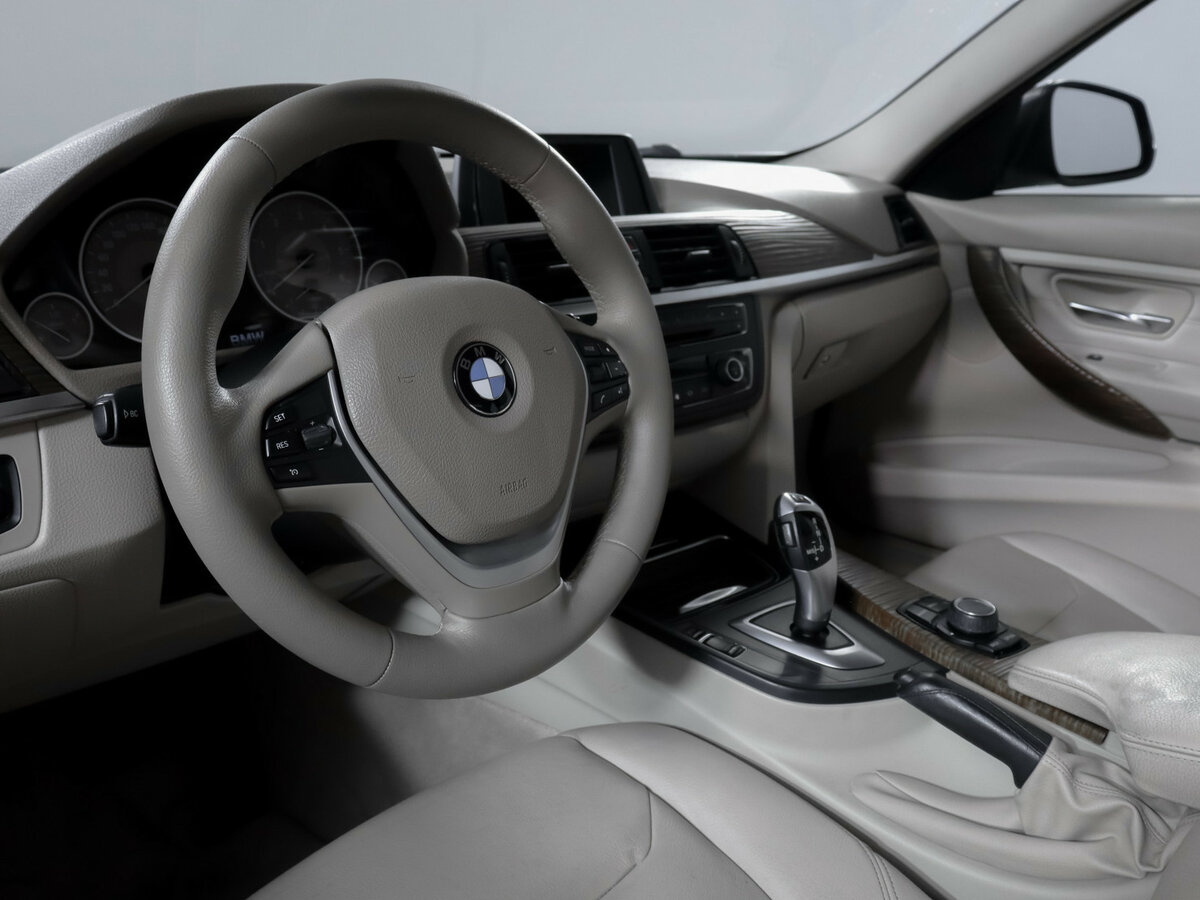 BMW 3 серии 2012