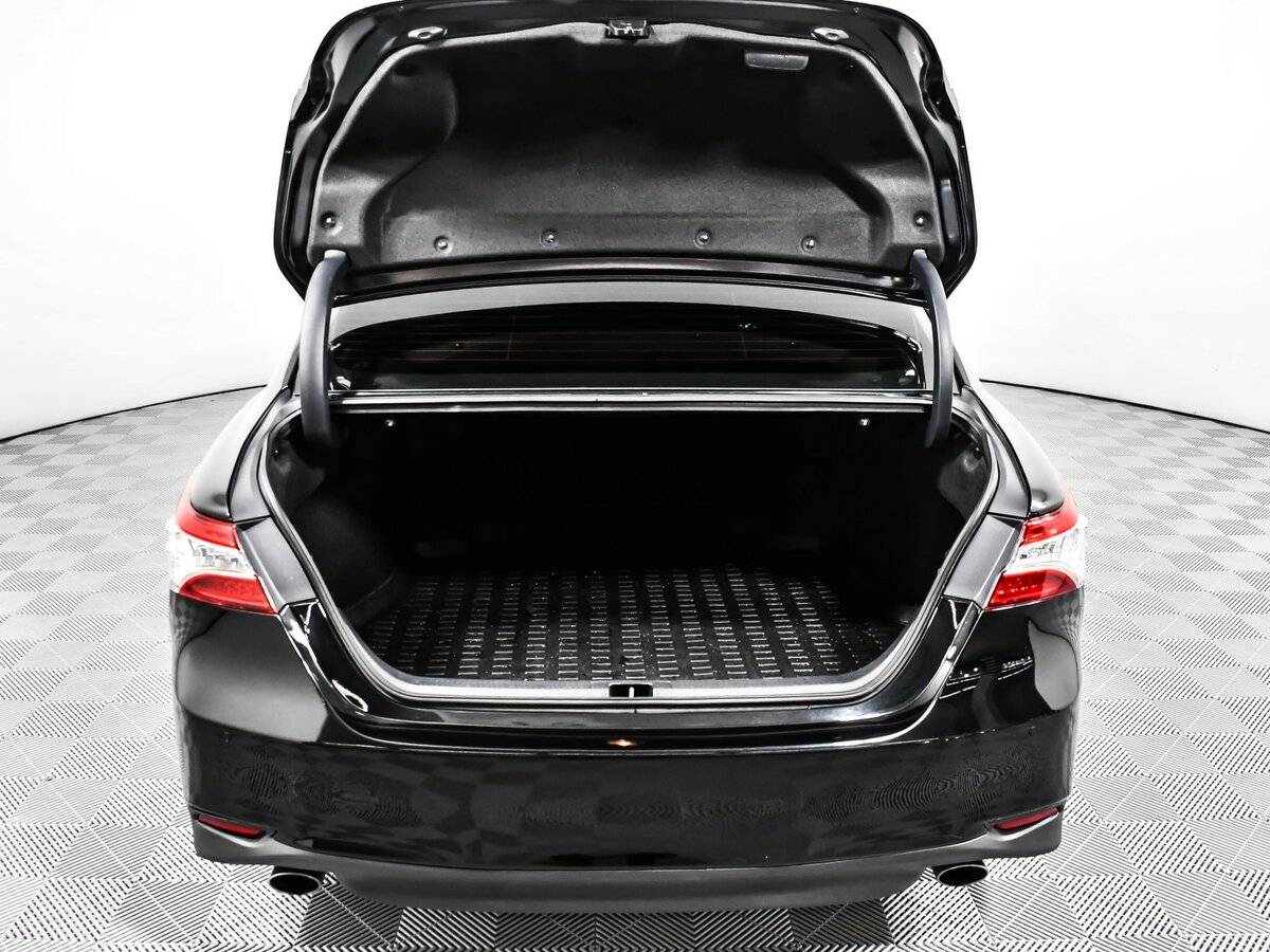 Toyota Camry 2023