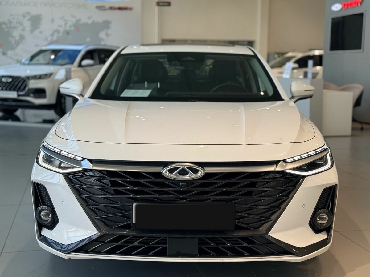 Chery Arrizo 8
