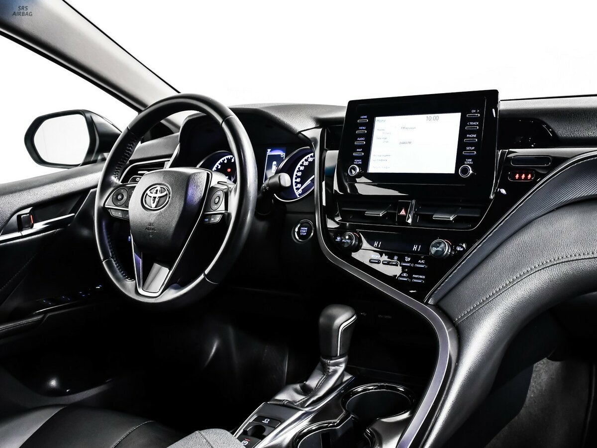 Toyota Camry 2021