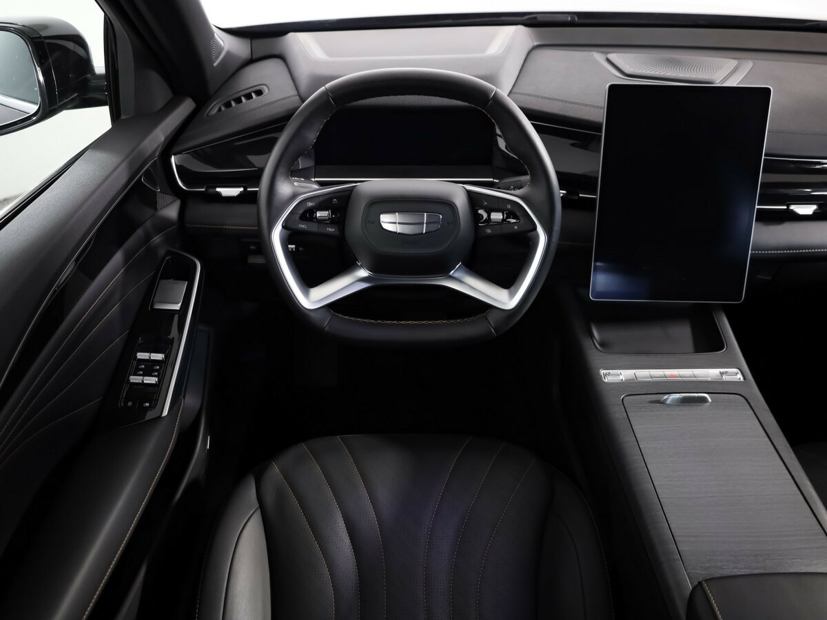 Geely Preface 2024