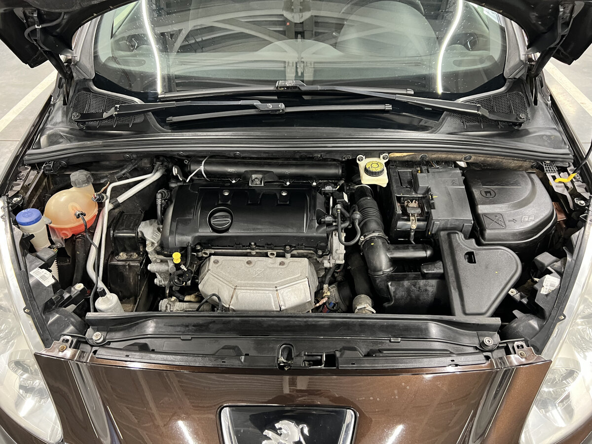 Peugeot 308 2012