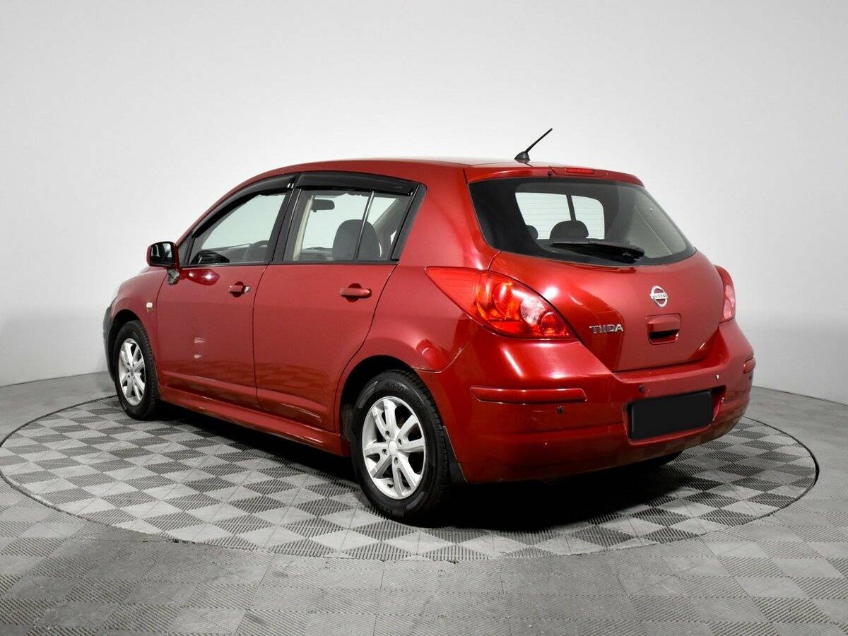 Nissan Tiida