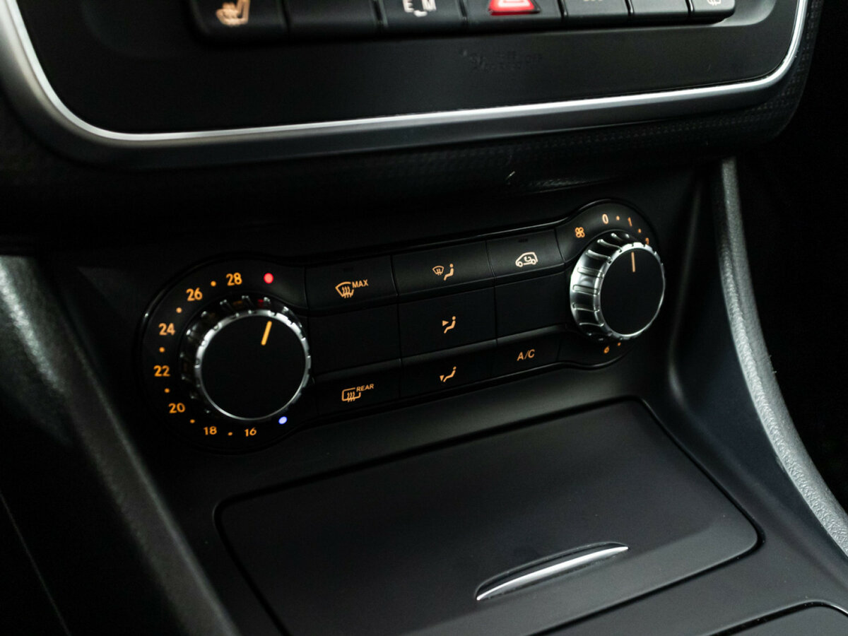 Mercedes-Benz A-Класс 2014