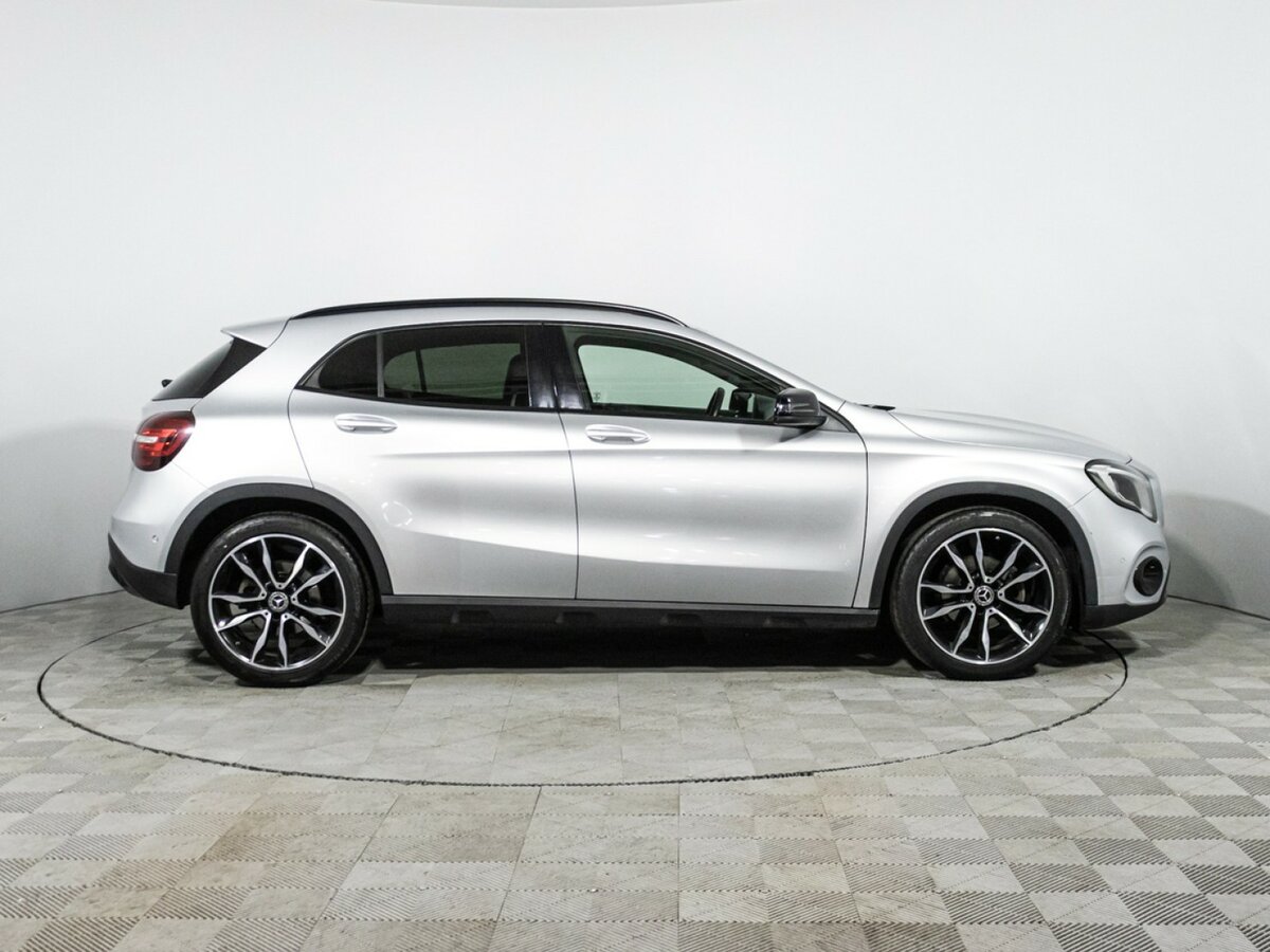Mercedes-Benz GLA 2019
