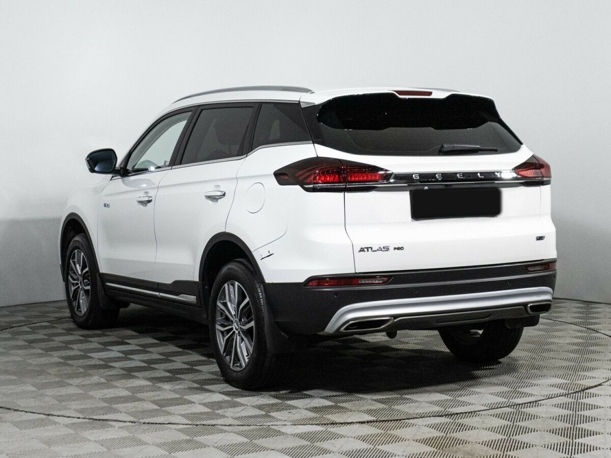 Geely Atlas Pro